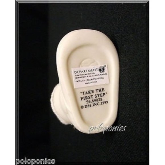 Take The First Step Hinged Box Snow baby Christmas ornament - Picture 3 of 6